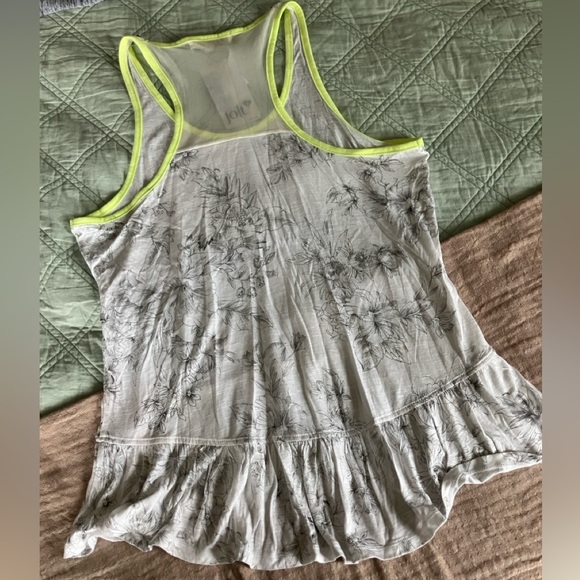 Jolt Tank - Picture 3 of 6